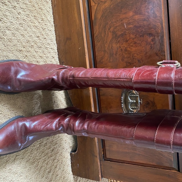 Nine West Boots with heal - Picture 2 of 6